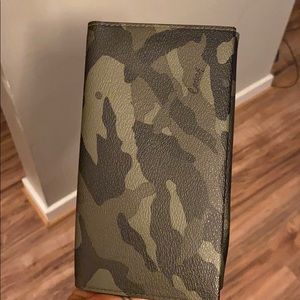 Coach wallet money fold camo